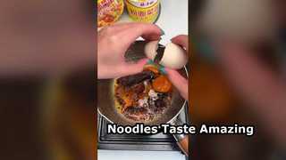 شعيرية، نودلز، بيض لحم بقري وخضروات