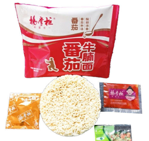 الطماطم المعكرونة الفورية الصينية نكهة لحم البقر 129g*24 غير حار المعكرونة الفورية الآسيوية