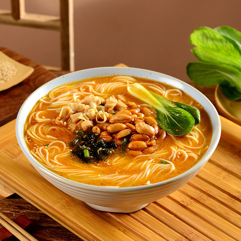 نكهة السمسم الرائعة الطهي السريع المعكرونة الفورية اللذيذة غير المقلية